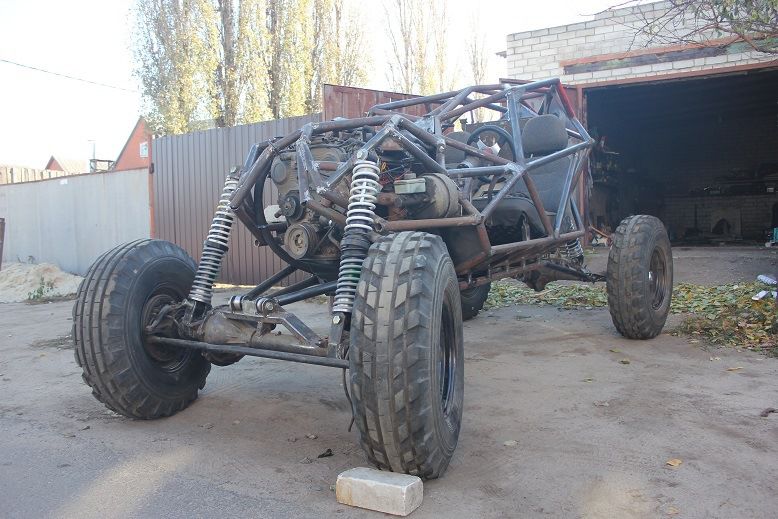 Багги Constrictor 4x4 Багги Constrictor 4x4
