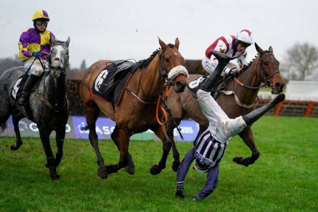 �������� ���������� ���� �2554 (30 ����)