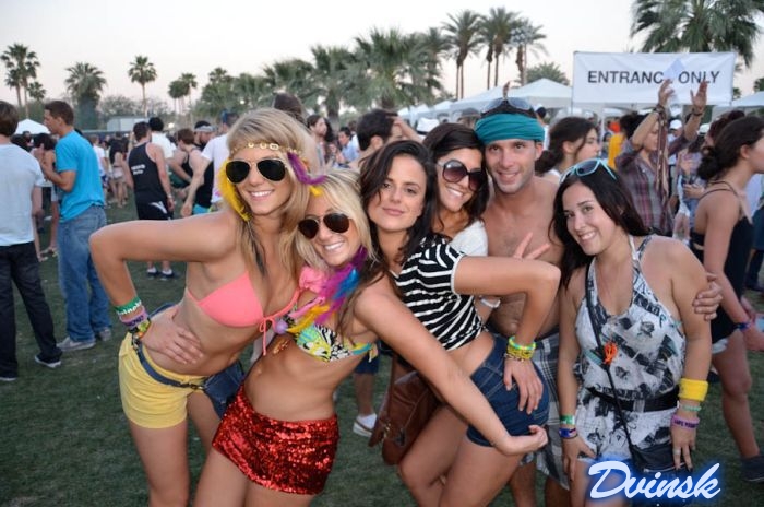  ������� � ��������� Coachella (110 ����) 