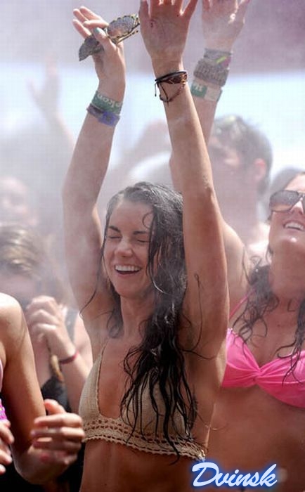  ������� � ��������� Coachella (110 ����) 